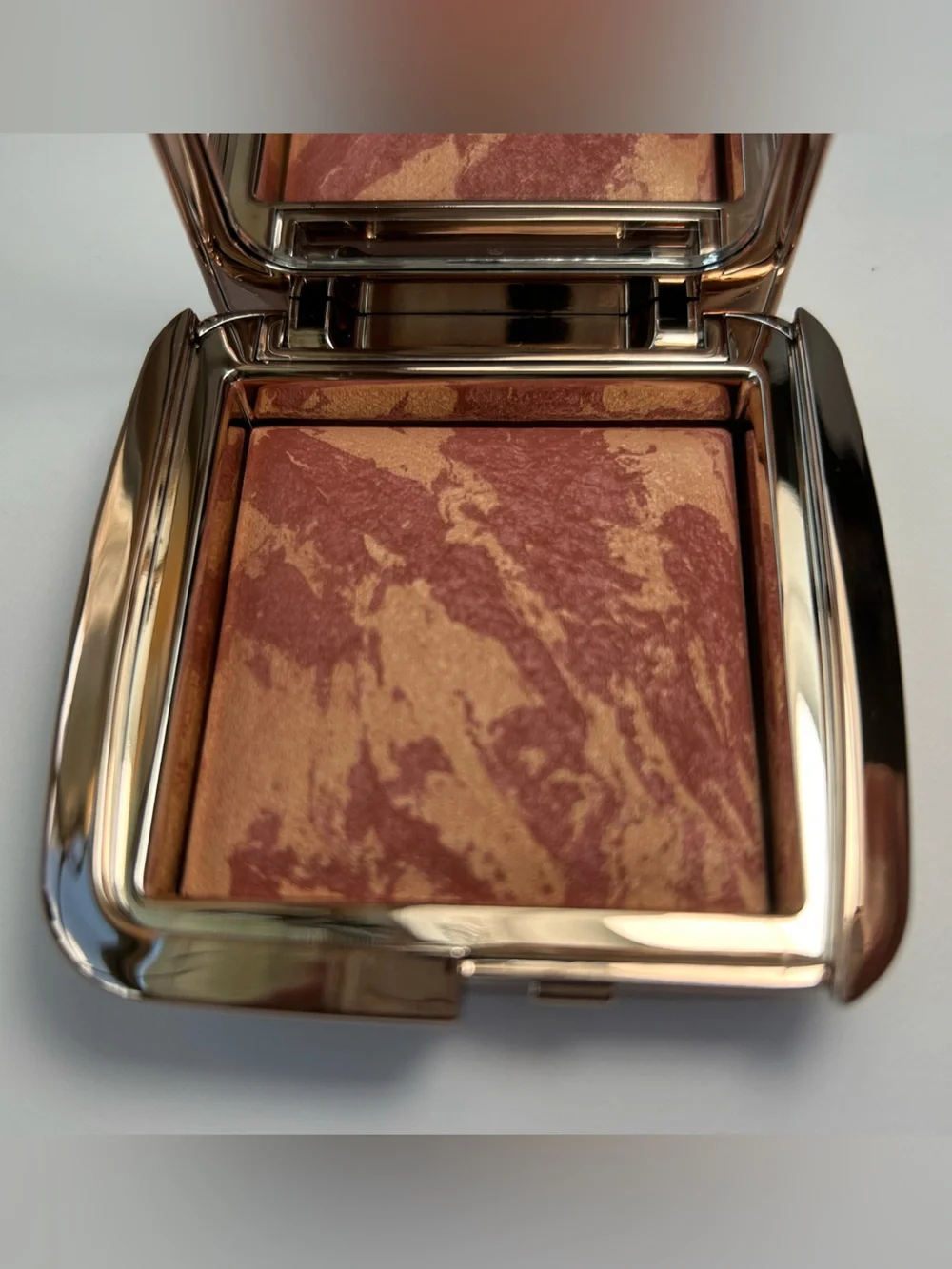 NWT🌷Hourglass Ambient Lighting Blush in “At Night”